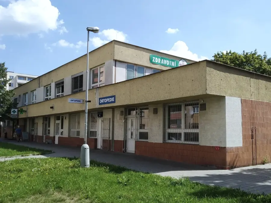 Budova provozovny zvenčí